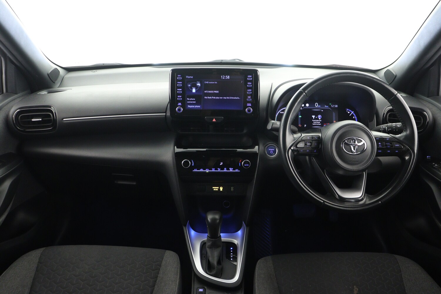 Used Toyota Yaris Cross 2022 for sale - 75763369: Photo 14