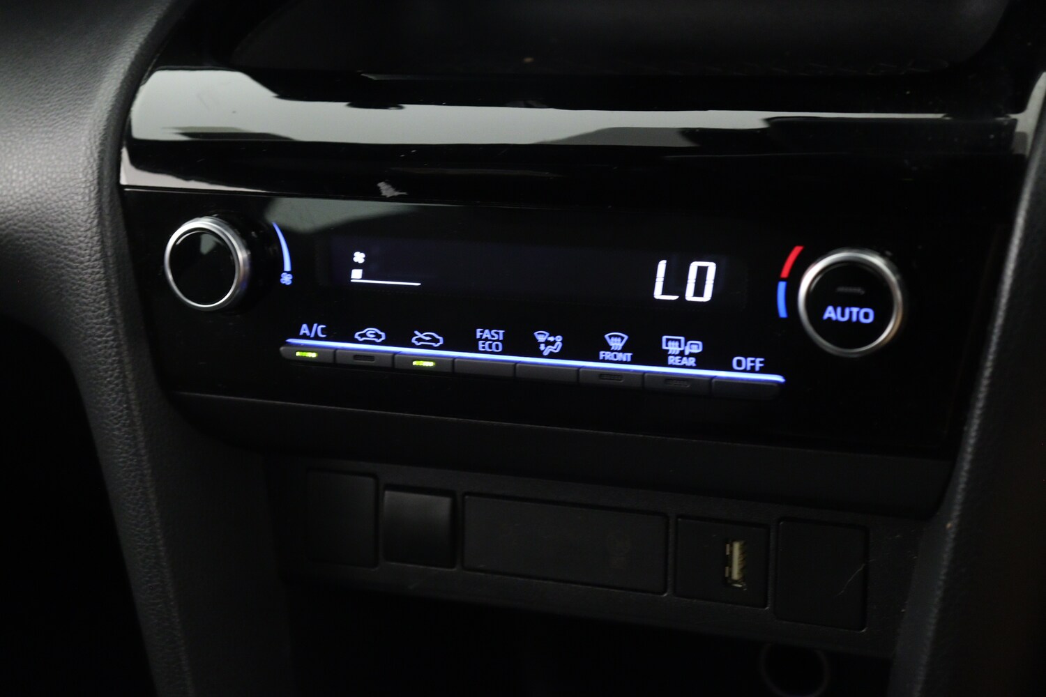 Used Toyota Yaris Cross 2022 for sale - 75763369: Photo 19