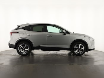 Used Nissan Qashqai 2023 for sale - 76984071: Photo