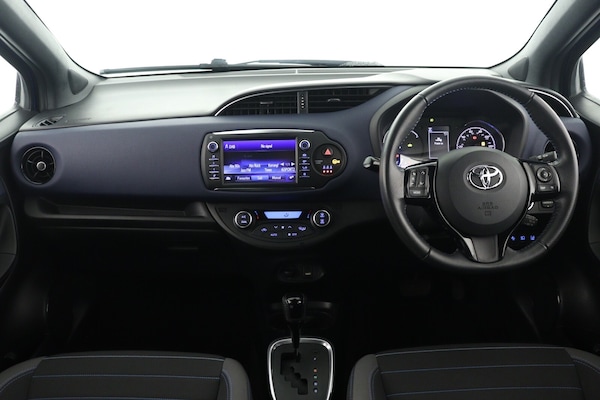 Used Toyota Yaris 2018 for sale - 76311858: Photo 14