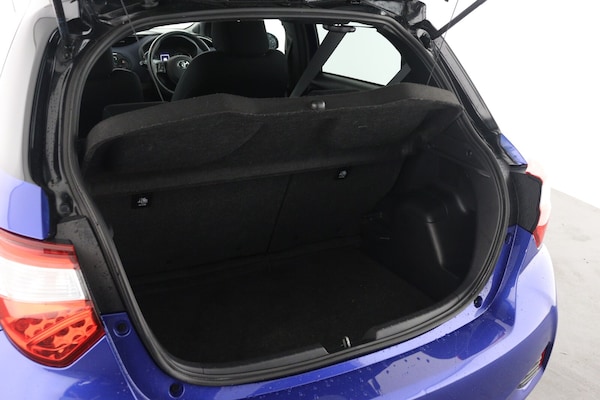 Used Toyota Yaris 2018 for sale - 76311858: Photo 9