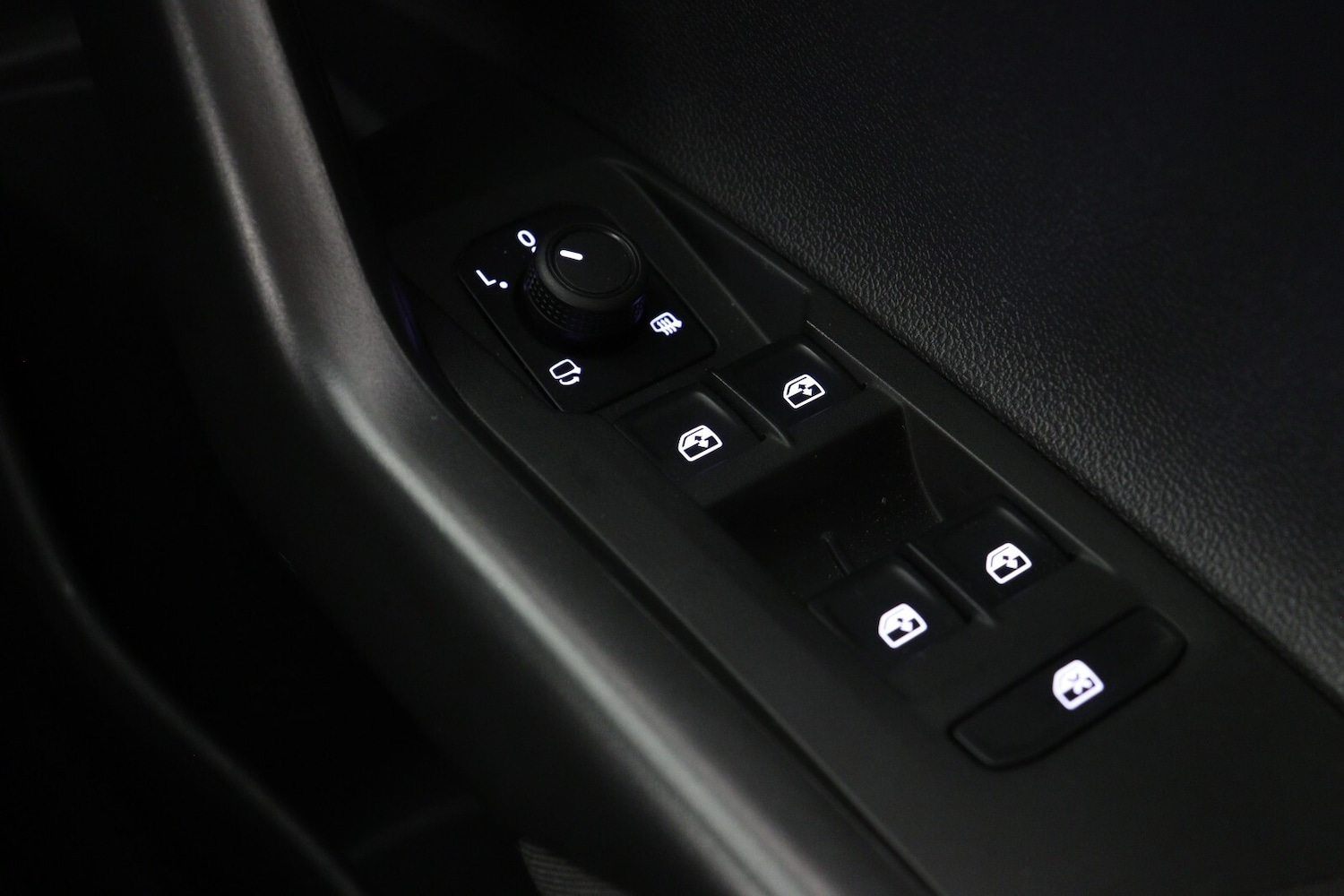 Used Volkswagen Polo 2024 for sale - 76872563: Photo 24