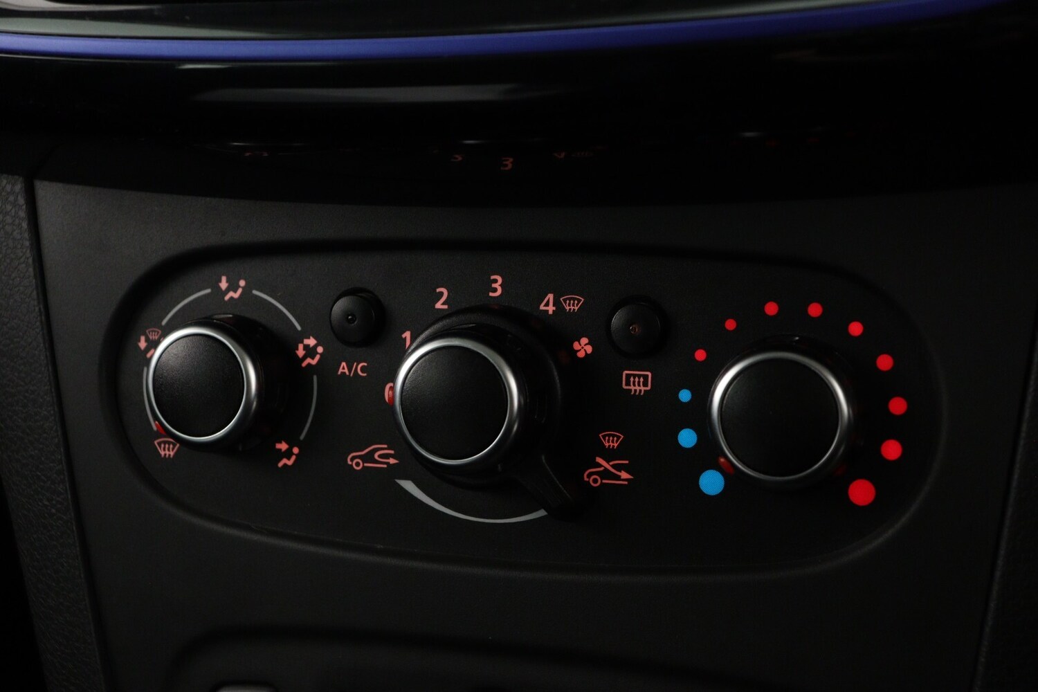 Used Dacia Sandero Stepway 2020 for sale - 76874695: Photo 18