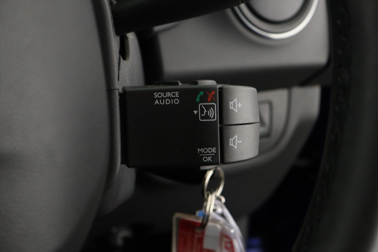 Used Dacia Sandero Stepway 2020 for sale - 76874695: Photo 26