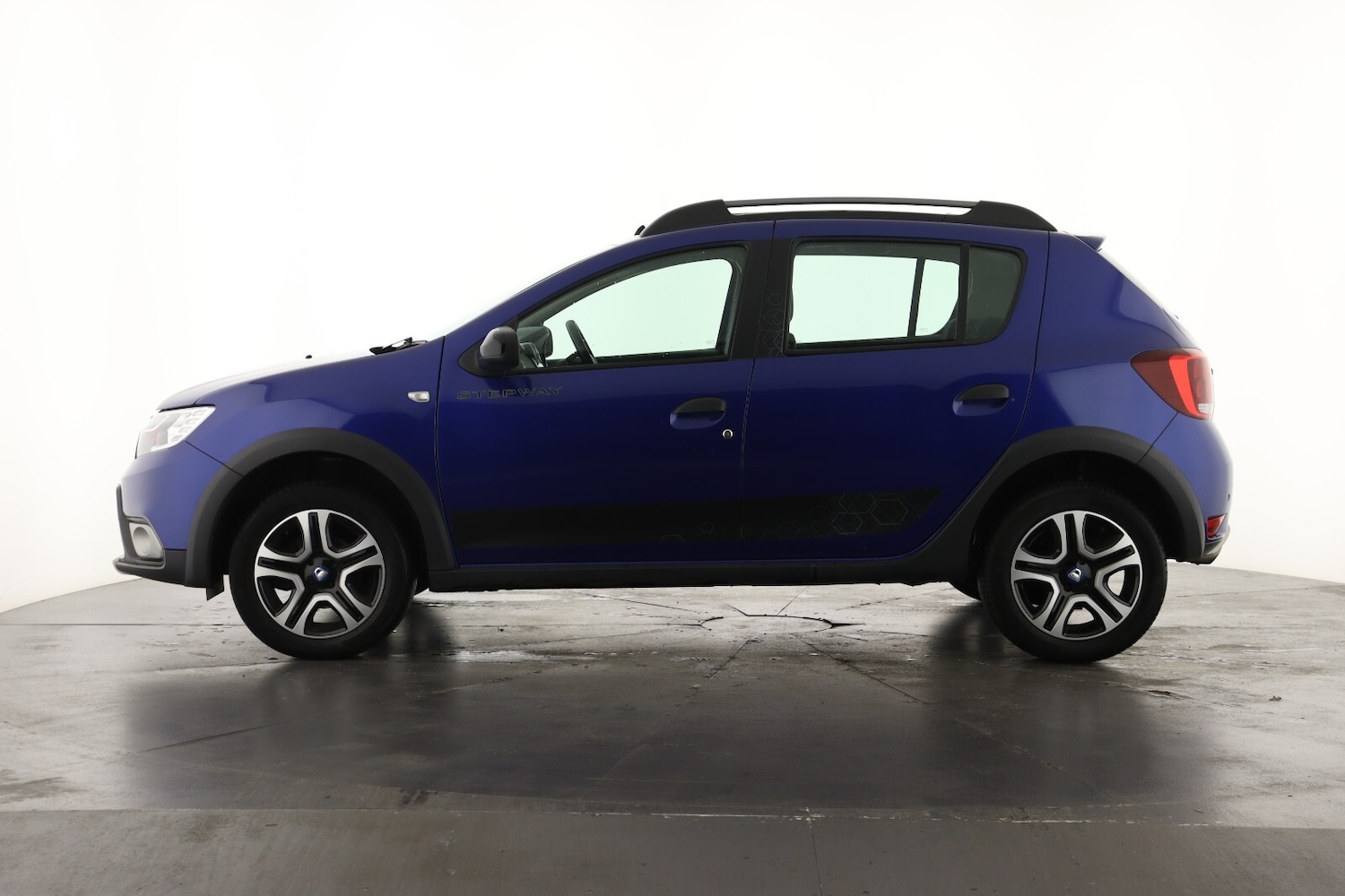 Used Dacia Sandero Stepway 2020 for sale - 76874695: Photo 7