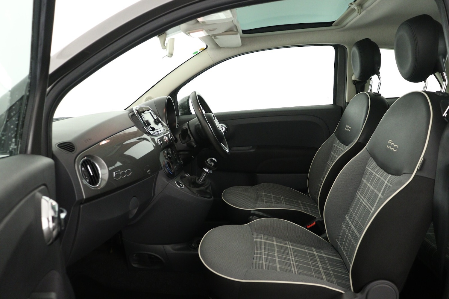 Used Fiat 500 2017 for sale - 76691432: Photo 11