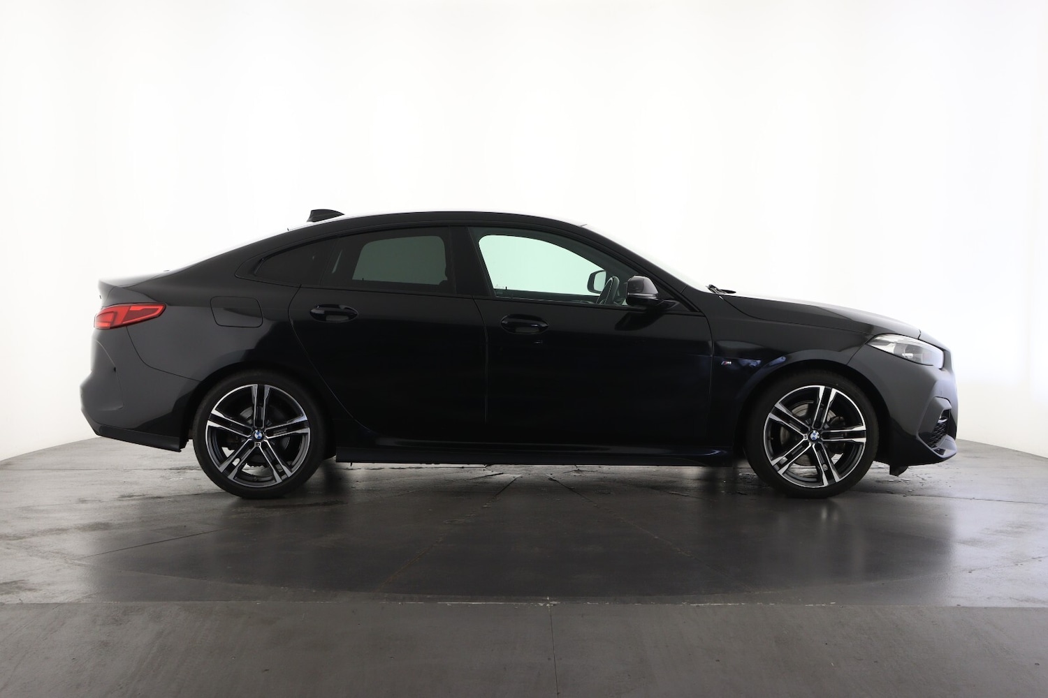 Used BMW 2 Series 2021 for sale - 76640134: Photo 4