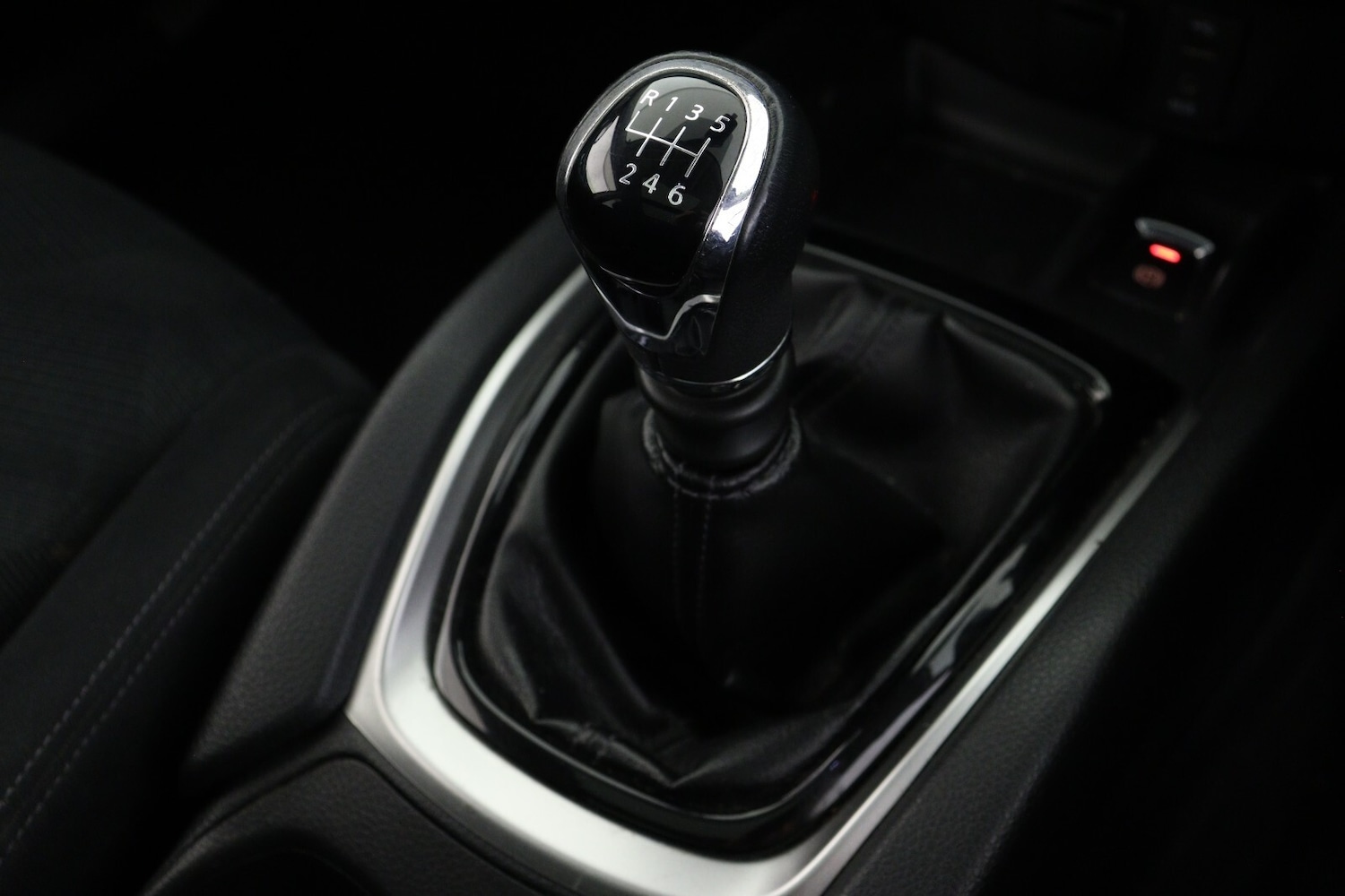 Used Nissan X-Trail 2017 for sale - 76872992: Photo 19