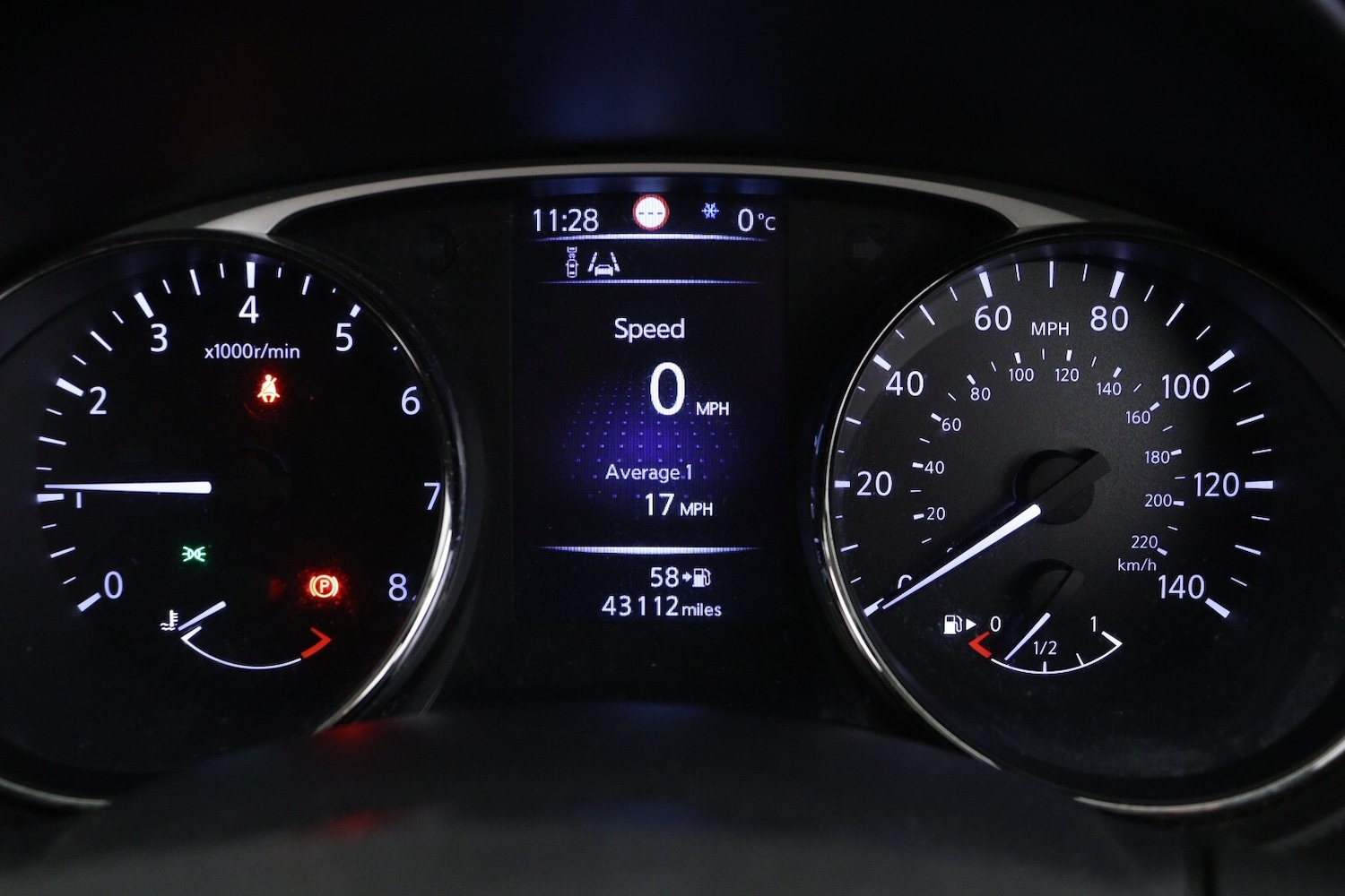 Used Nissan X-Trail 2017 for sale - 76872992: Photo 25