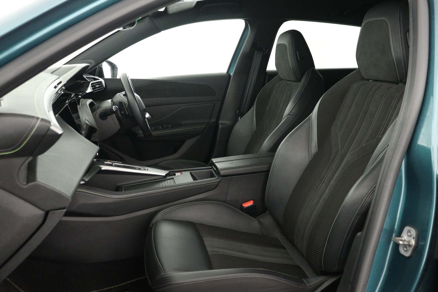 Used Peugeot 308 2022 for sale - 77293451: Photo 12