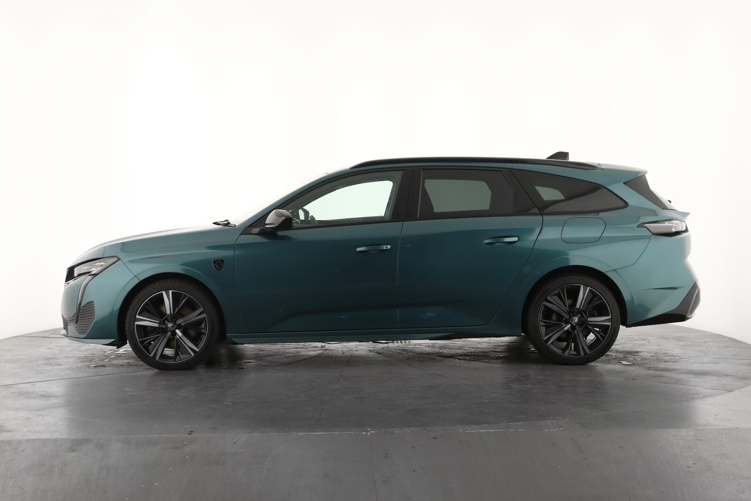 Used Peugeot 308 2022 for sale - 77293451: Photo 8