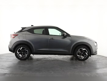 Used Nissan Juke 2023 for sale - 78102987: Photo