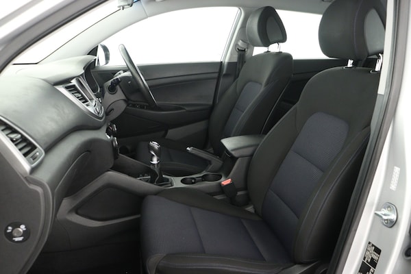 Used Hyundai TUCSON 2018 for sale - 76037728: Photo 10