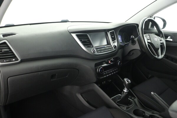 Used Hyundai TUCSON 2018 for sale - 76037728: Photo 11
