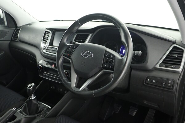 Used Hyundai TUCSON 2018 for sale - 76037728: Photo 14