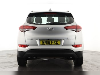 Used Hyundai TUCSON 2018 for sale - 76037728: Photo 2