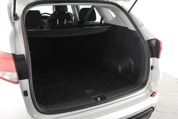 Used Hyundai TUCSON 2018 for sale - 76037728: Photo 9