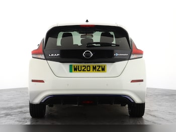 Used Nissan Leaf 2020 for sale - 77380993: Photo