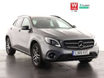 2019 (19) - GLA 180 URBAN EDITION 5-Door