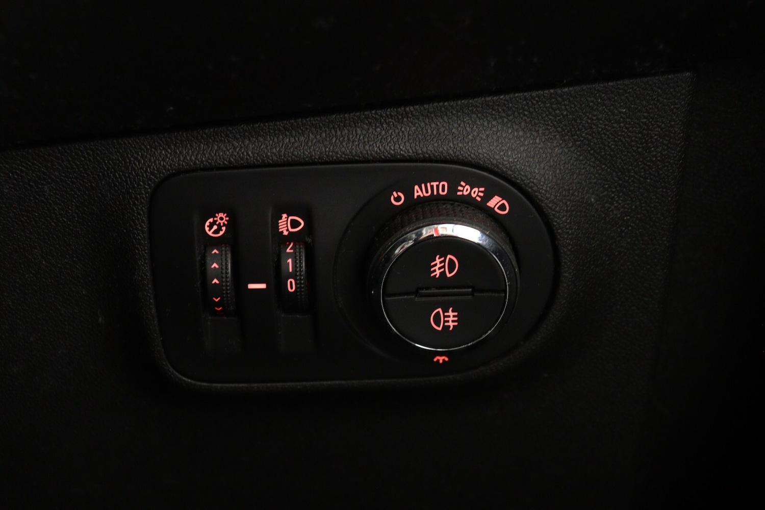 Used Vauxhall Corsa 2018 for sale - 76400817: Photo 22