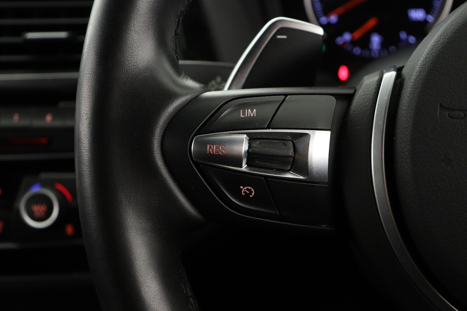 Used BMW 1 Series 2018 for sale - 77137635: Photo 23