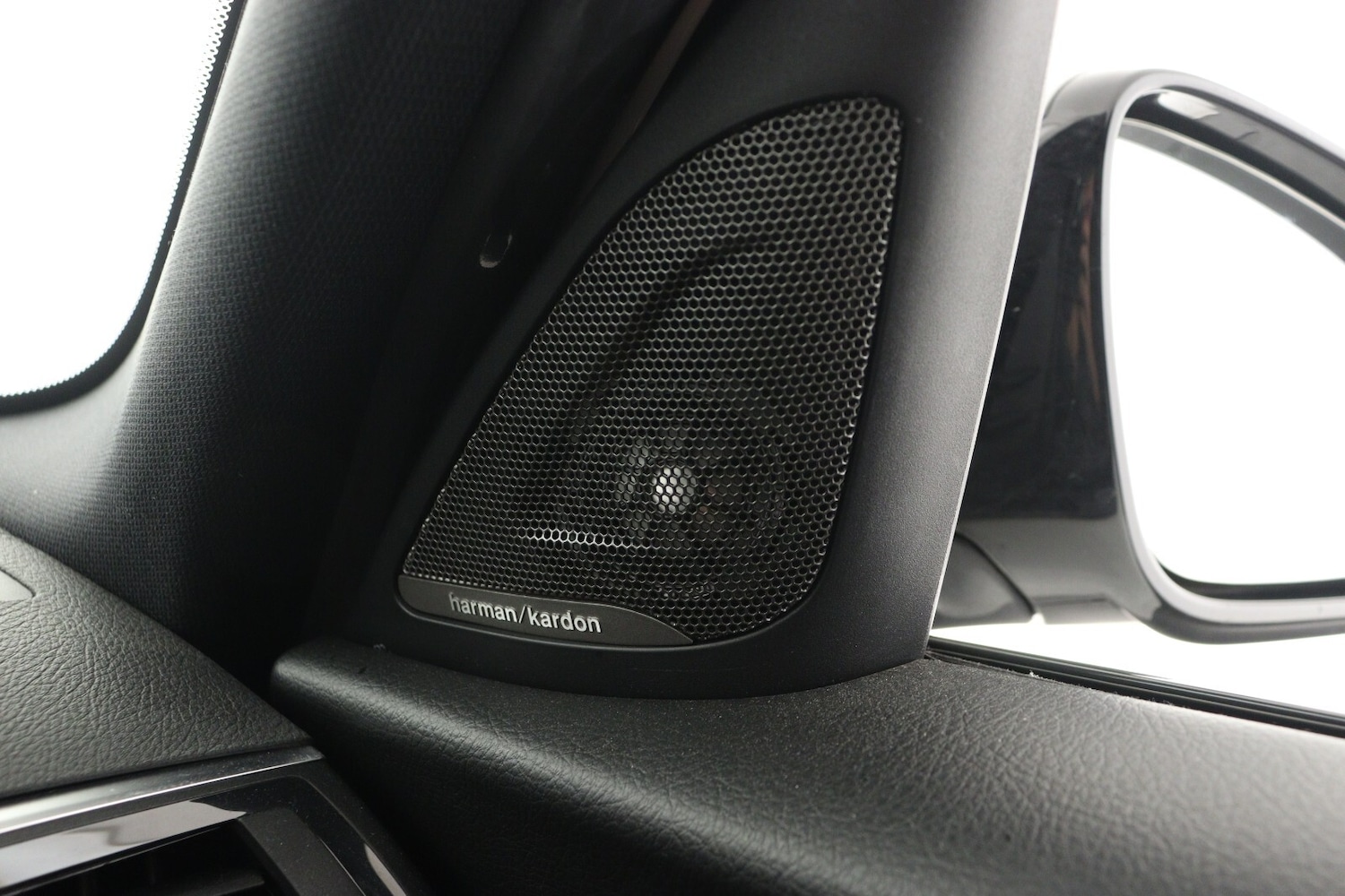 Used BMW 1 Series 2018 for sale - 77137635: Photo 25