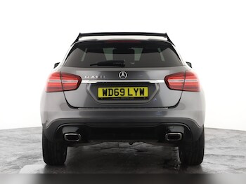 Used Mercedes-Benz GLA 2020 for sale - 78172695: Photo