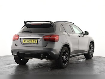 Used Mercedes-Benz GLA 2020 for sale - 78172695: Photo