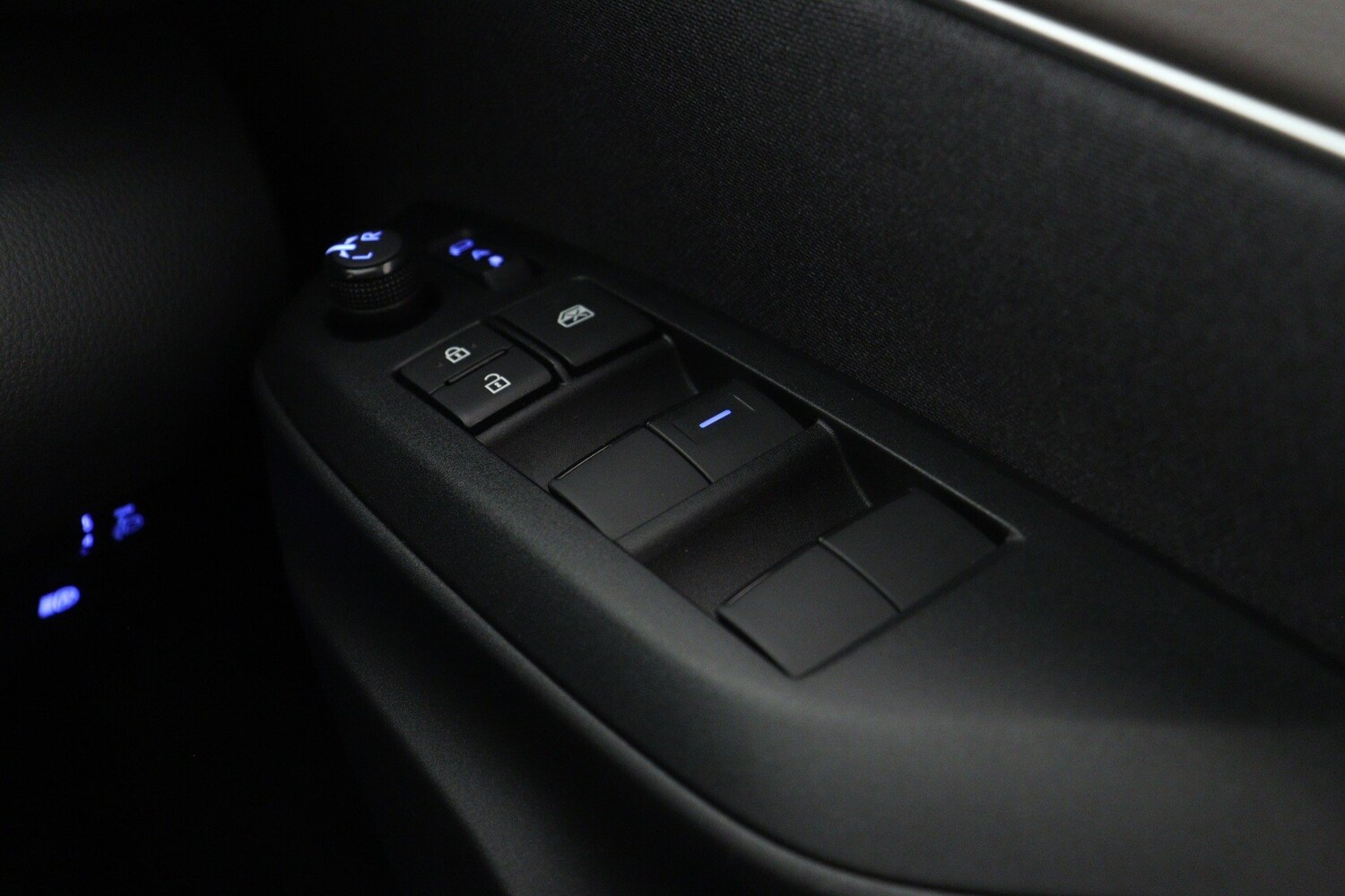 Used Toyota Yaris Cross 2023 for sale - 75763266: Photo 24