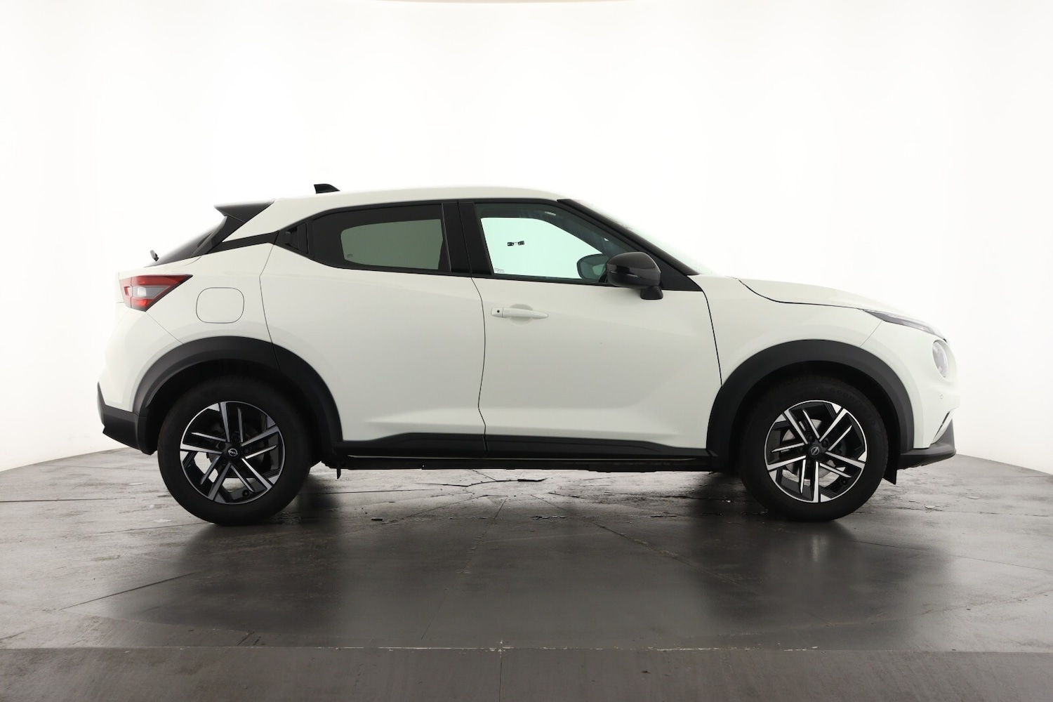 Used Nissan Juke 2024 for sale - 76870838: Photo 4