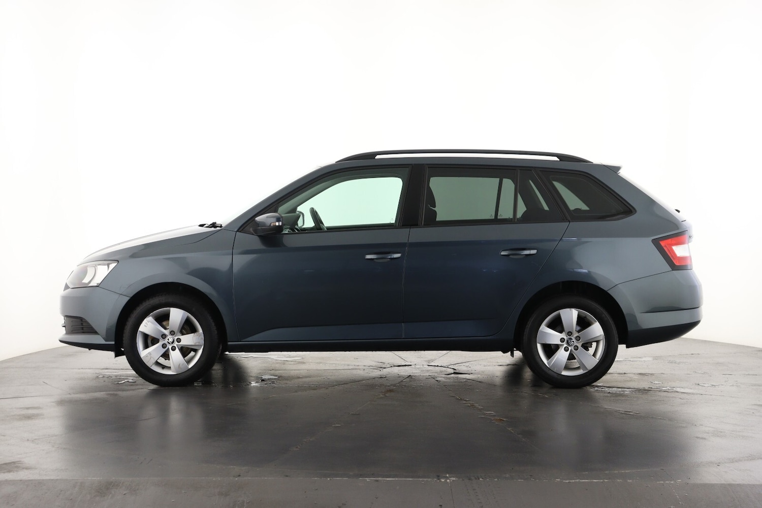 Used Skoda Fabia 2018 for sale - 76873283: Photo 6