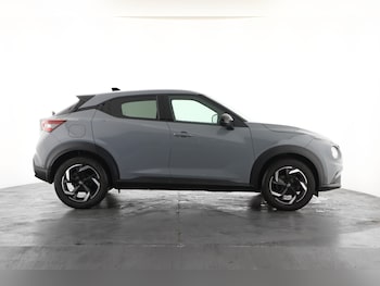 Used Nissan Juke 2023 for sale - 78152645: Photo