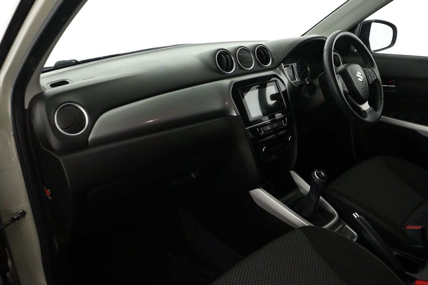 Used Suzuki Vitara 2017 for sale - 76870735: Photo 10