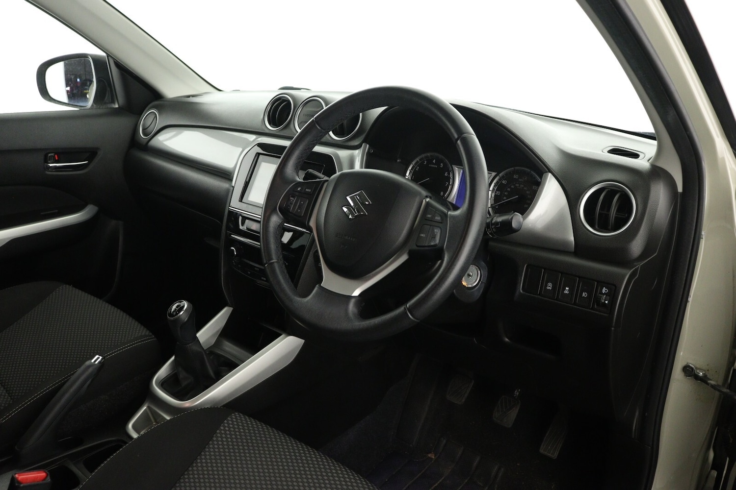 Used Suzuki Vitara 2017 for sale - 76870735: Photo 13