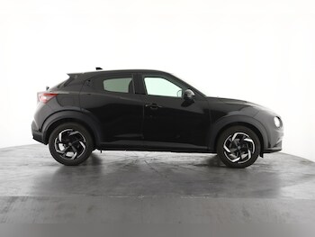 Used Nissan Juke 2023 for sale - 78102980: Photo