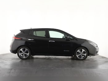 Used Nissan Leaf 2020 for sale - 78152636: Photo