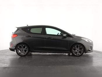 Used Ford Fiesta 2018 for sale - 77461838: Photo