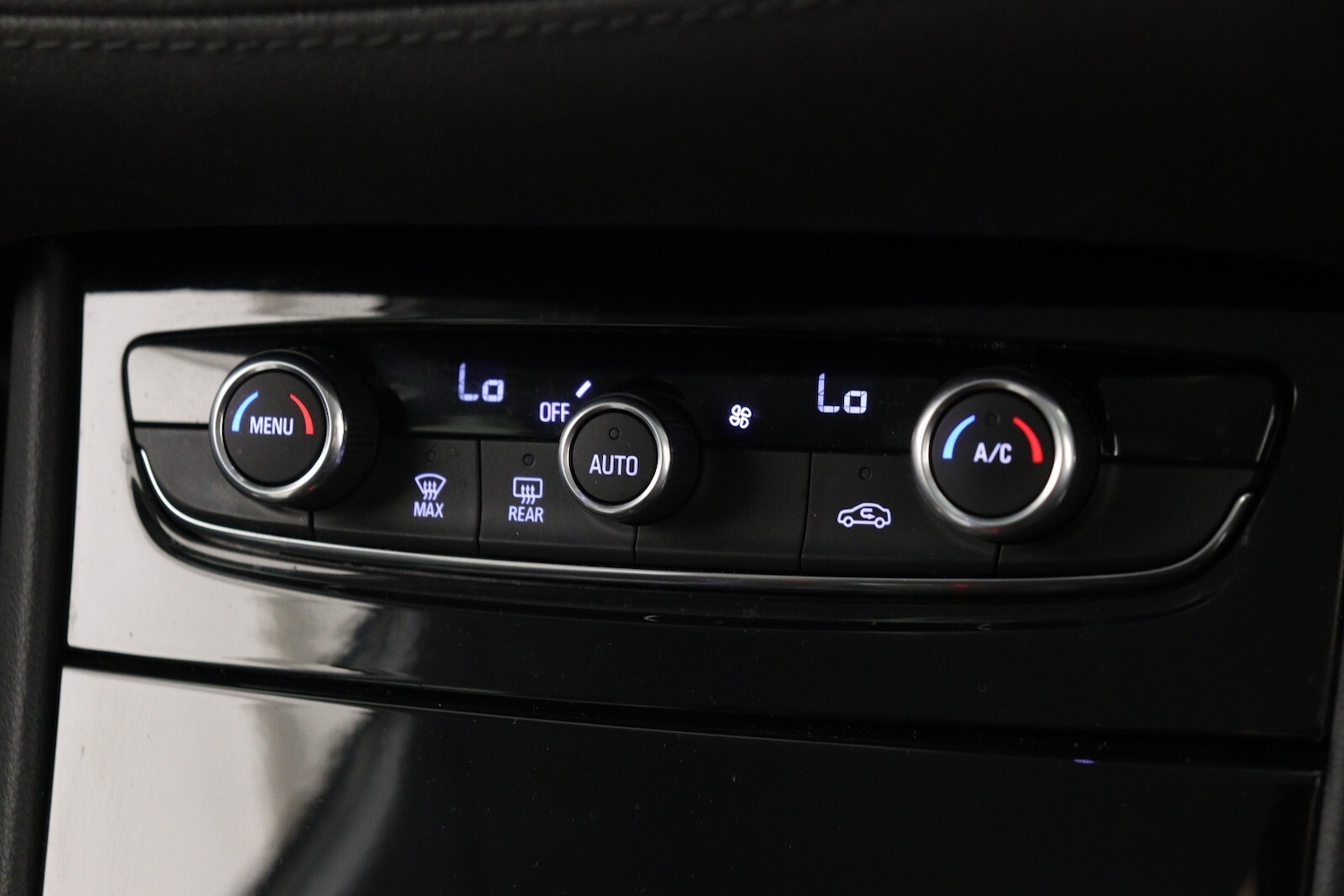 Used Vauxhall Grandland X 2018 for sale - 77031394: Photo 20