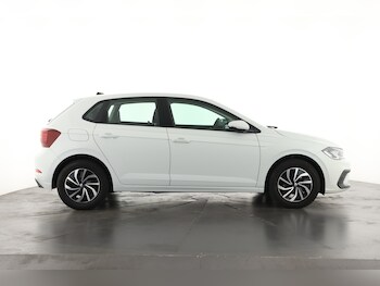 Used Volkswagen Polo 2021 for sale - 75763352: Photo