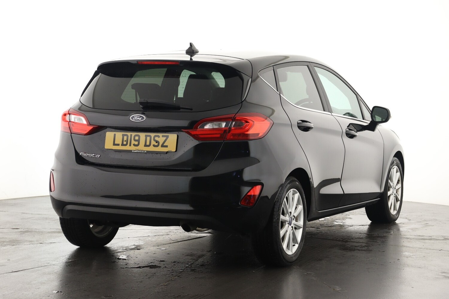 Used Ford Fiesta 2019 for sale - 76154699: Photo 3