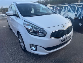 Used Kia Carens 2014 for sale - 78172883: Photo