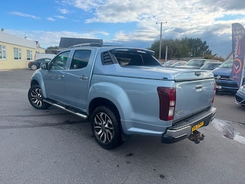 Used Isuzu D-Max 2017 for sale - 79610753: Photo
