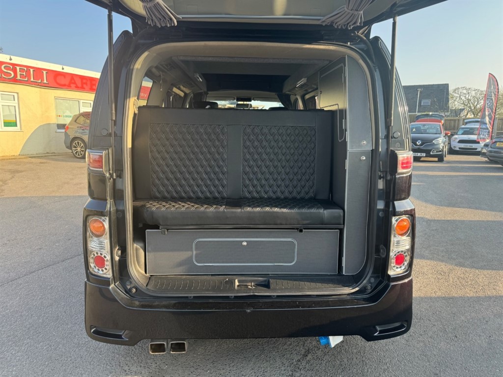 Used Nissan Elgrand 2021 for sale - 77321464: Photo 6