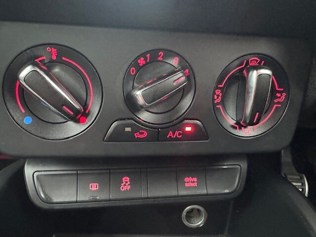 Used Audi A1 2015 for sale - 77293739: Photo 13