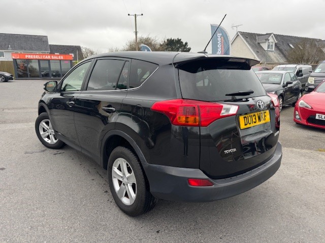 Used Toyota RAV4 2013 for sale - 77660706: Photo 2