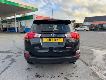 Used Toyota RAV4 2013 for sale - 77660706: Photo