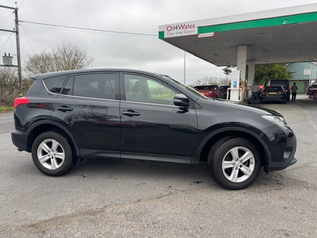 Used Toyota RAV4 2013 for sale - 77660706: Photo 5