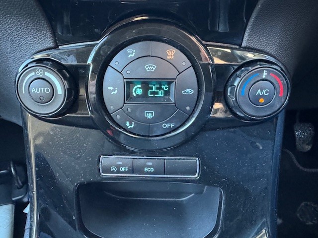 Used Ford Fiesta 2016 for sale - 76825686: Photo 14