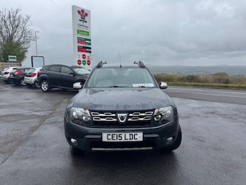 Used Dacia Duster 2015 for sale - 78172869: Photo