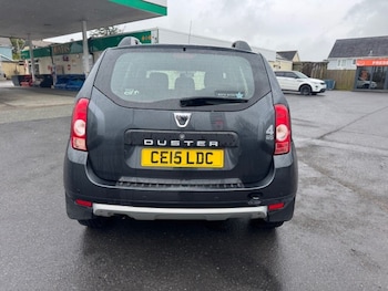 Used Dacia Duster 2015 for sale - 78172869: Photo